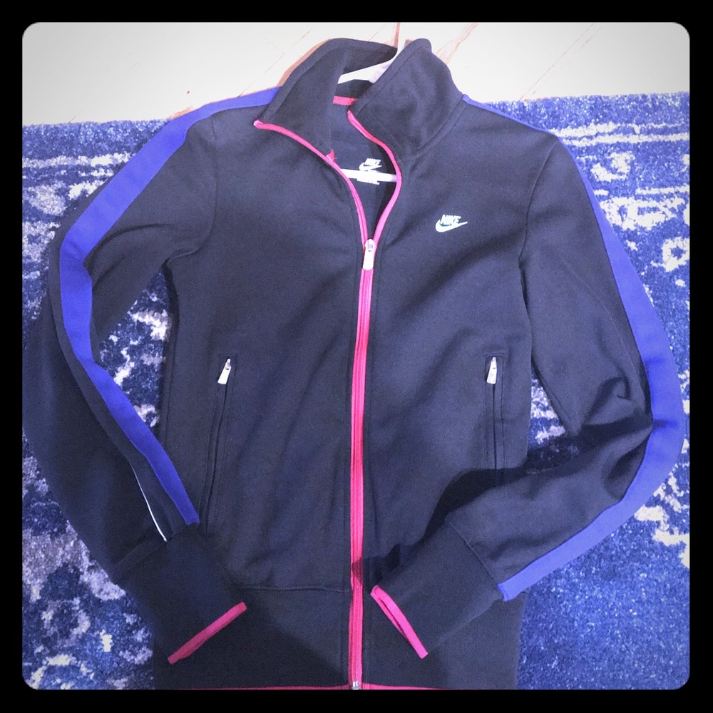 EUC XS Nike ZIP jacket